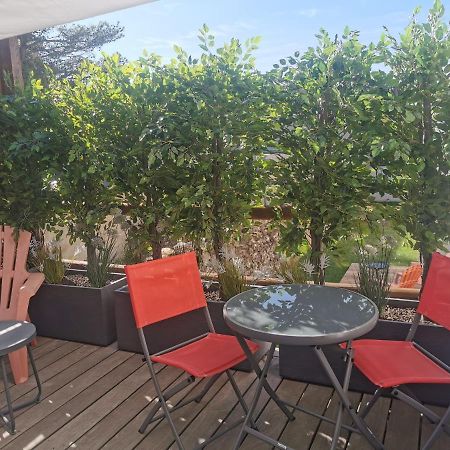 Les Cedres Villa Uzès Exteriör bild