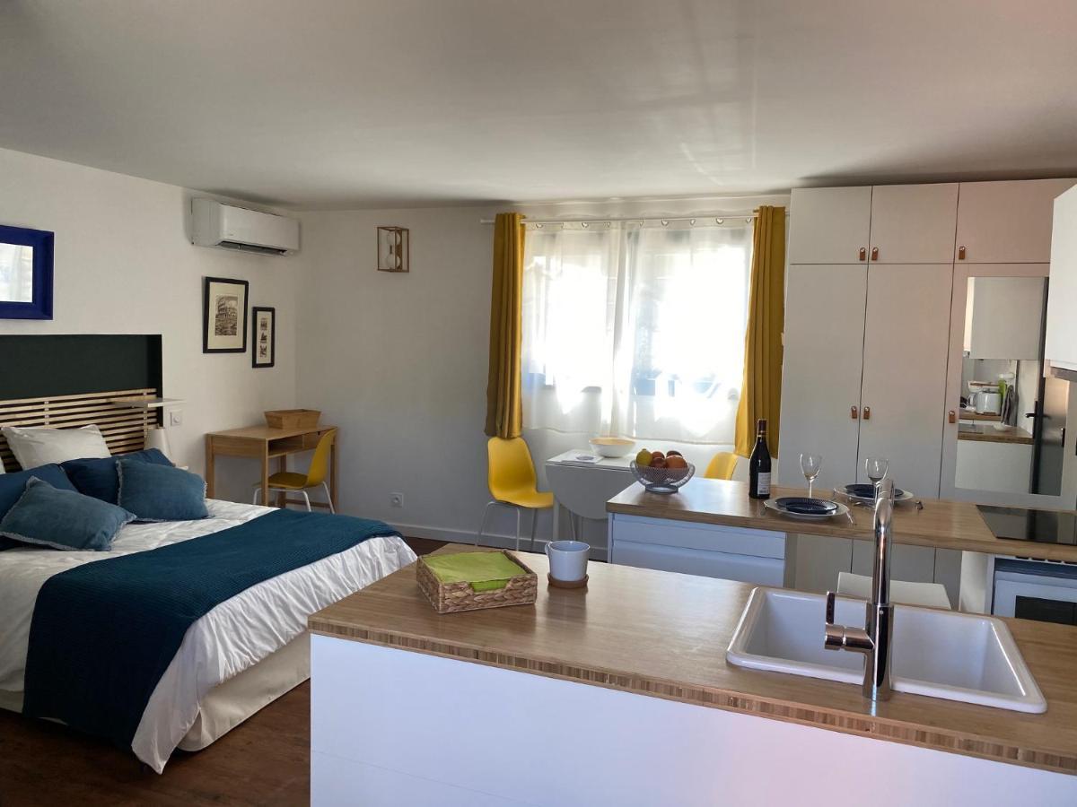 Les Cedres Villa Uzès Exteriör bild