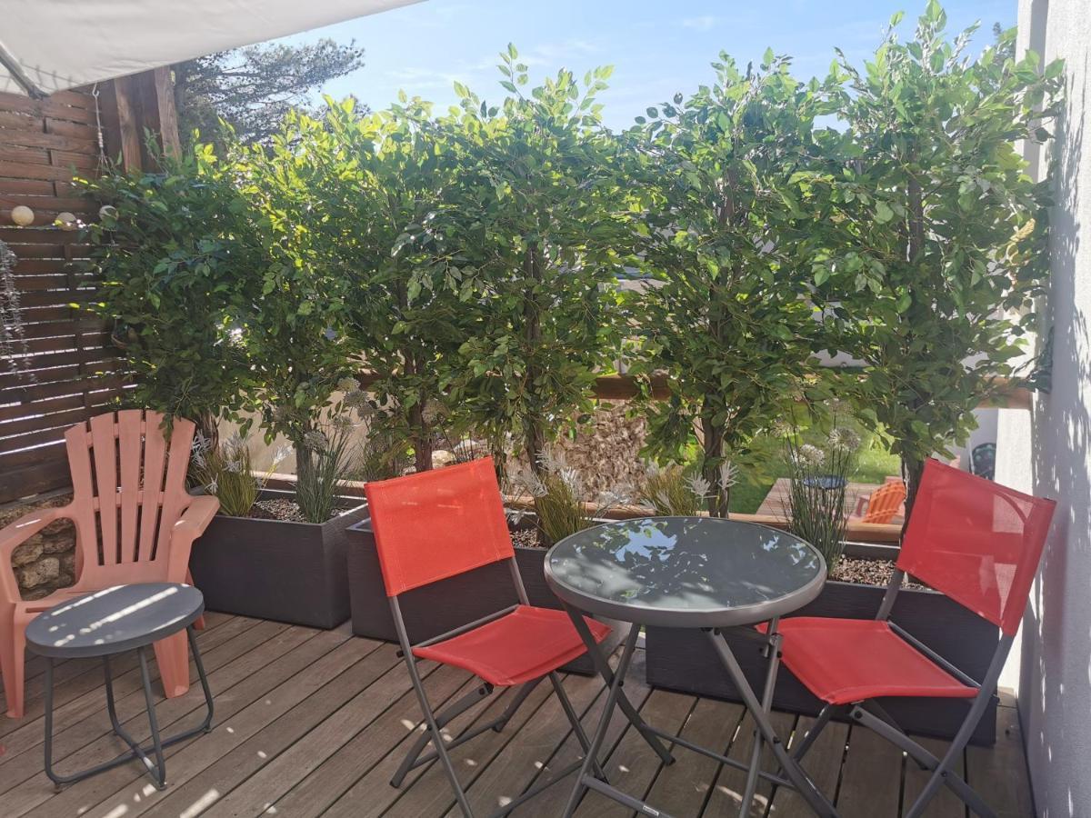 Les Cedres Villa Uzès Exteriör bild